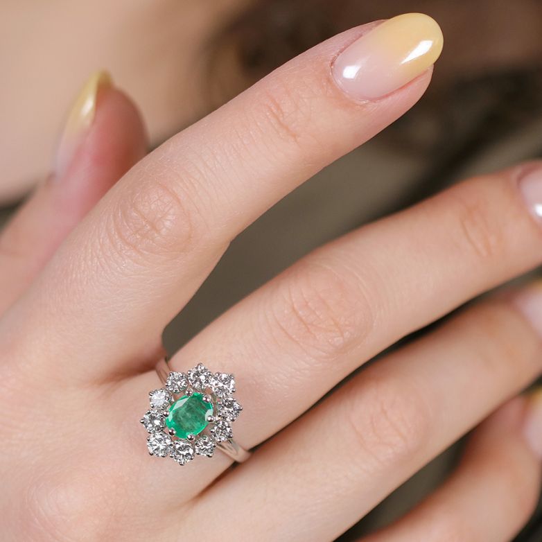 Emerald daisy ring 0.98...