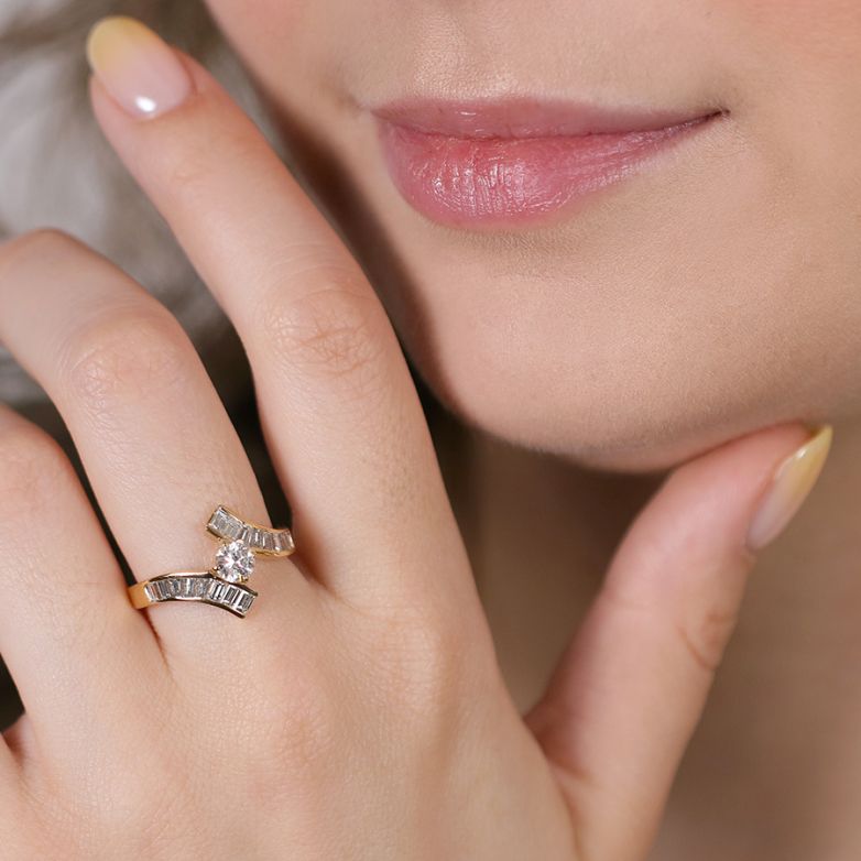 Diamond ring 0.89 carat...