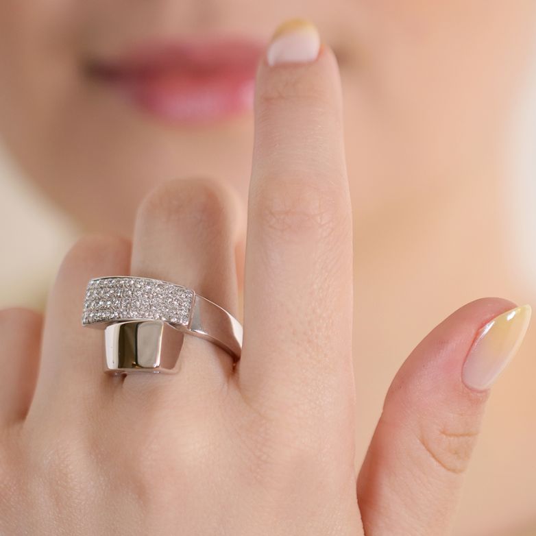 Diamond ring 0.60 carat...