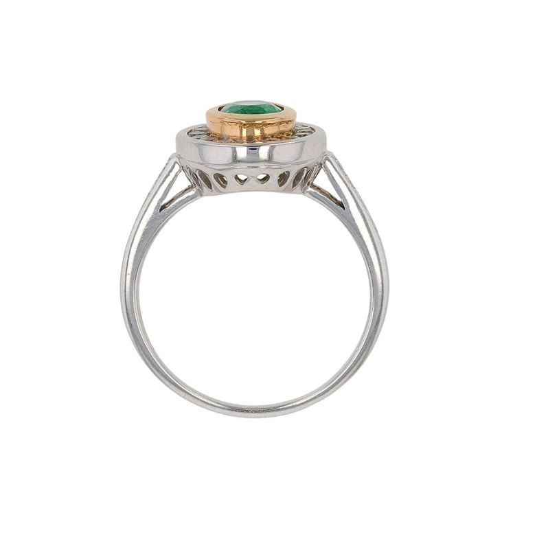 Ring emerald 0.78 carat and...