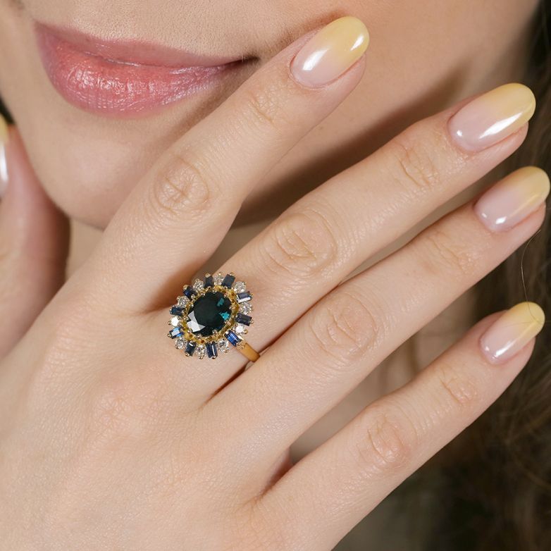 Ring sapphires 3 carats and...