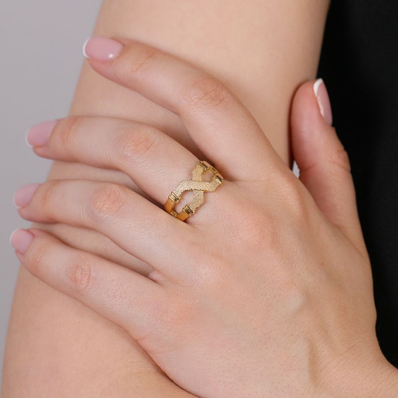 Yellow gold ring 7.96g