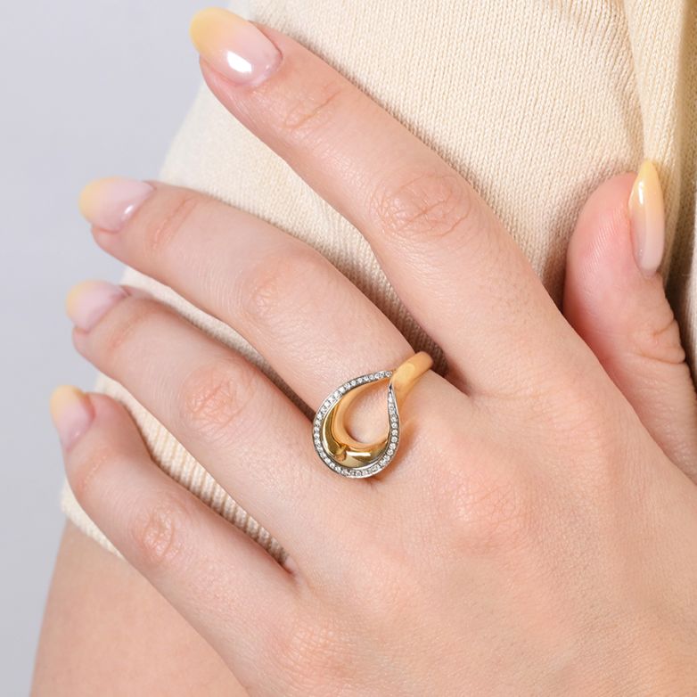 Diamond ring 0.18 carat...