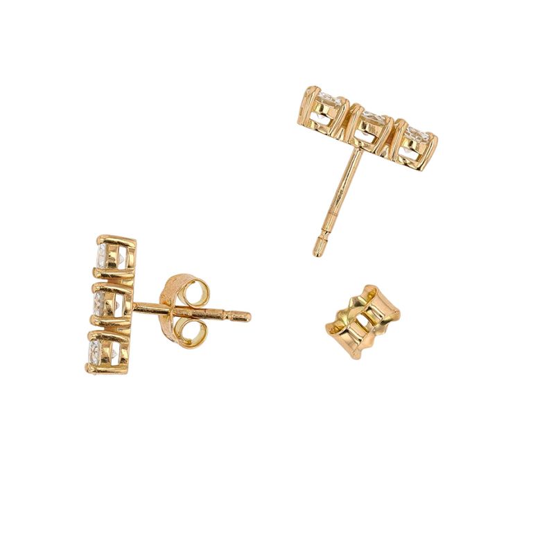 Earrings diamonds 1 carat...