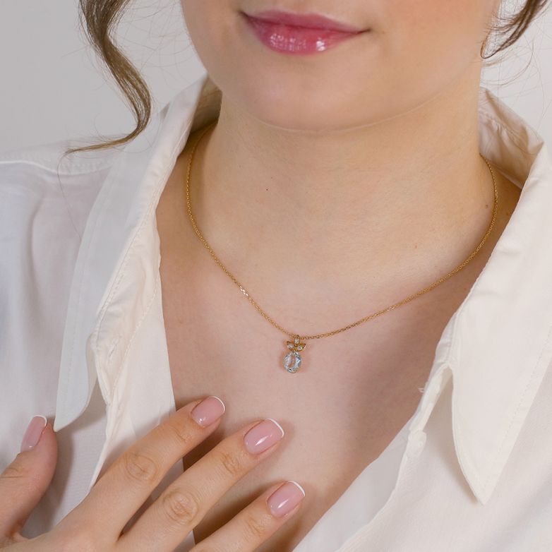 Aquamarine necklace 1.09...