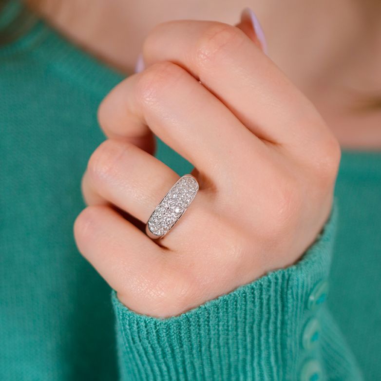 0.91-carat diamond ring in...