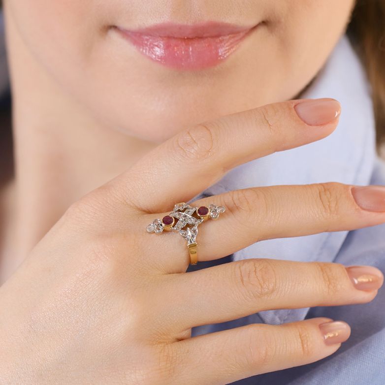 Vintage ring with a 0.44...