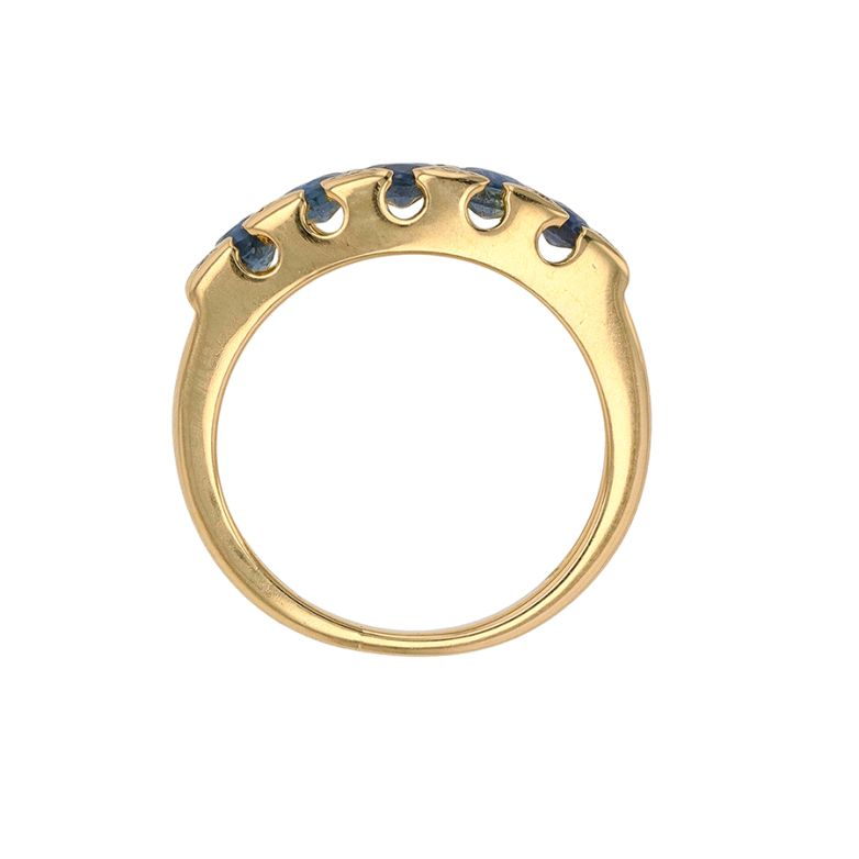 Ring with 1.53 carats of...