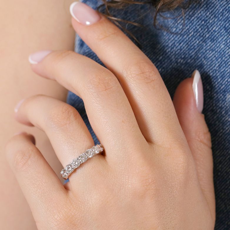 1.33-carat diamond wedding...
