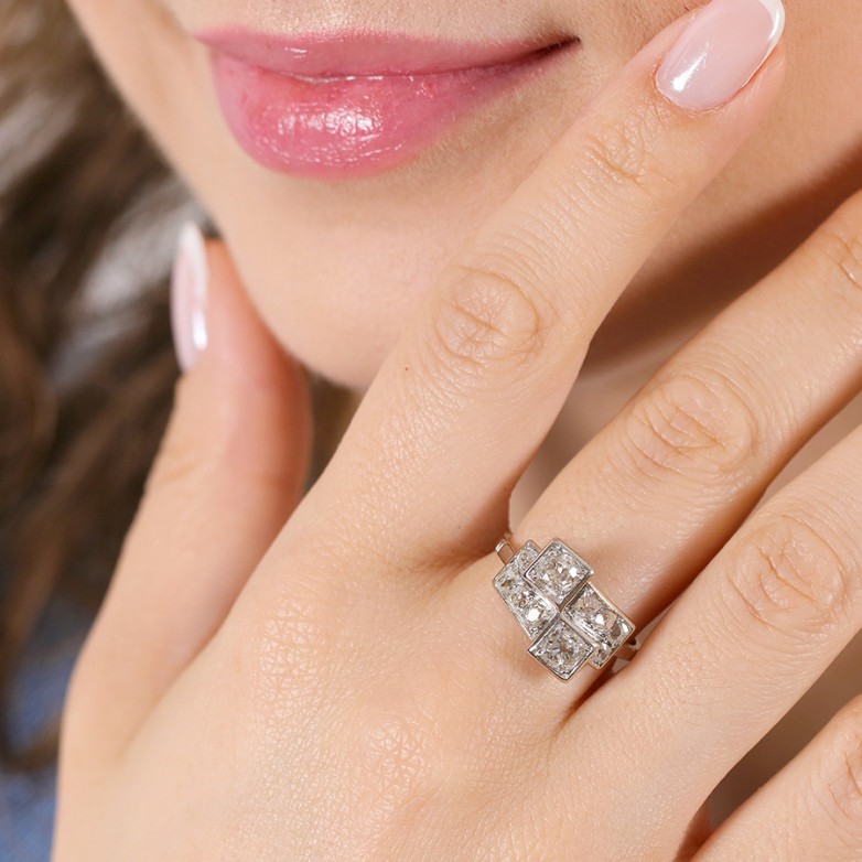 Antique diamond ring, 1.18...