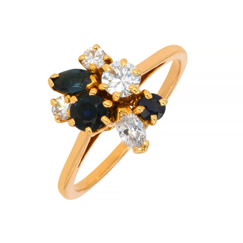 Ring with 0.48 carats of...
