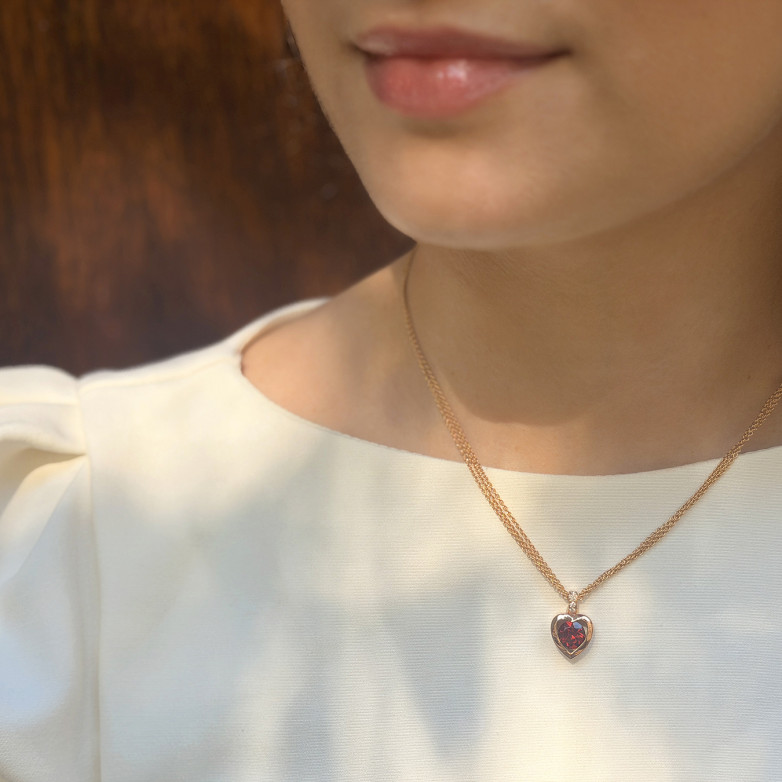 1.44-carat garnet and...