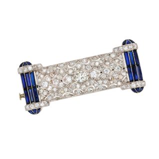 Antique brooch with 2.02...