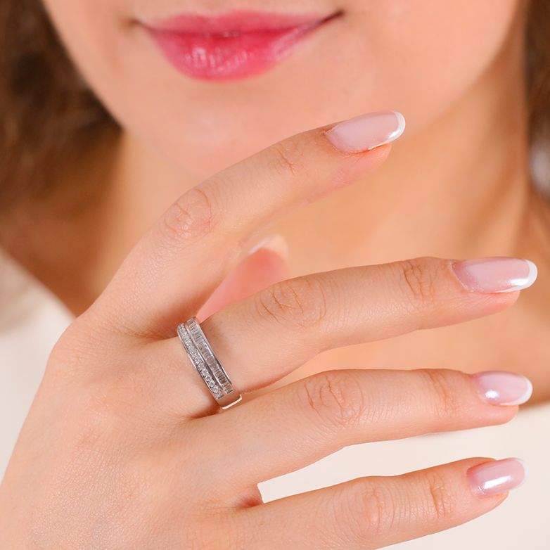 0.72-carat diamond wedding...