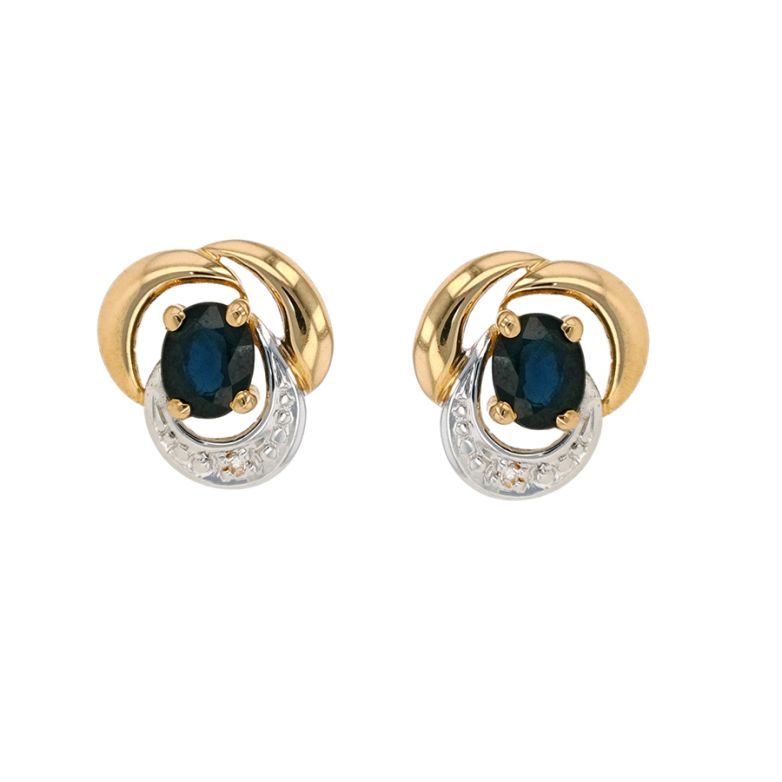 Earrings with 0.60 carats...