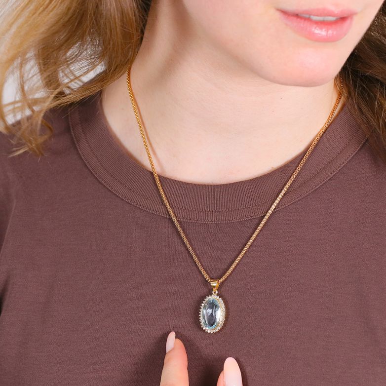 8.01-carat aquamarine and...