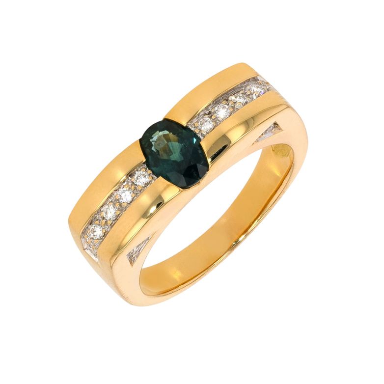 0.84-carat sapphire and...