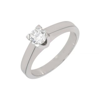 0.52-carat diamond...