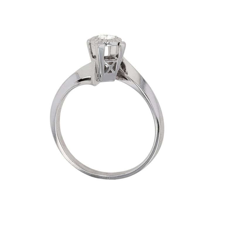 0.16-carat diamond ring in...
