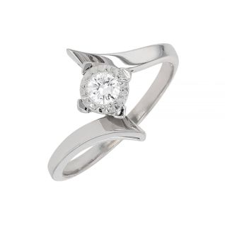 0.16-carat diamond ring in...