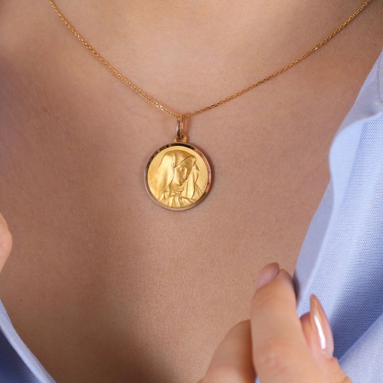 4.25g Yellow Gold Virgin...