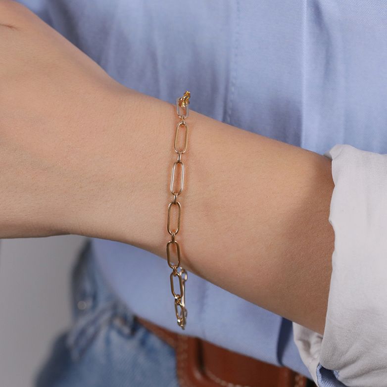 Yellow gold fancy link...