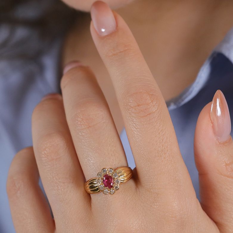 0.39-carat ruby and...