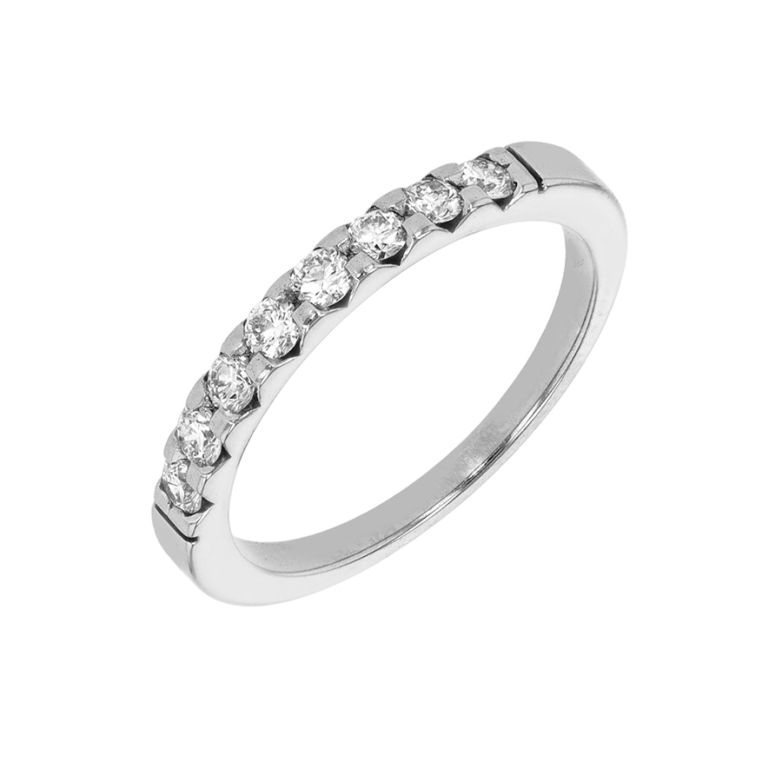 0.32-carat diamond wedding...