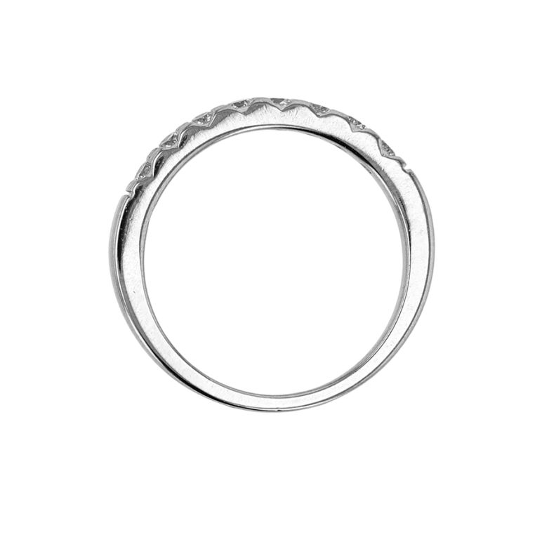 0.32-carat diamond wedding...
