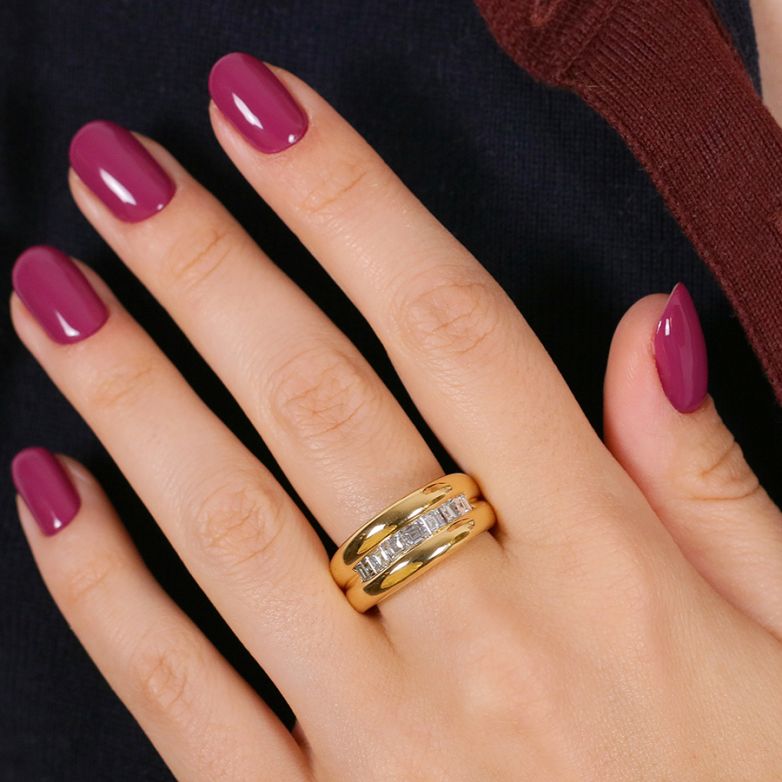 1.05-carat diamond ring,...