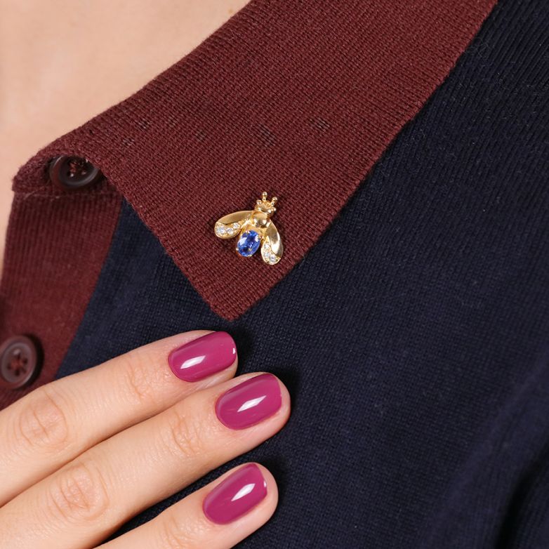 0.61-carat sapphire and...