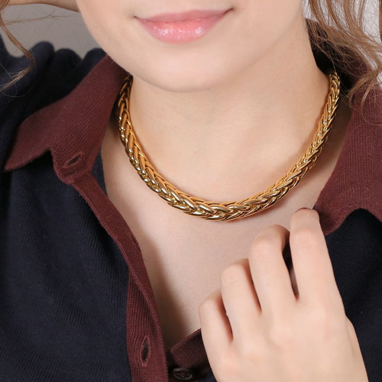Yellow gold palm-leaf link...