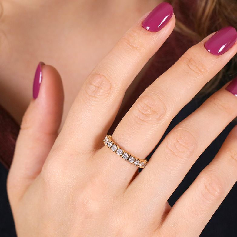 1.26-carat full-round...
