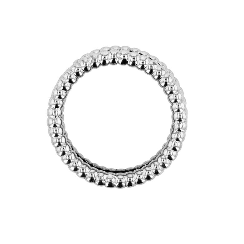 0.84-carat diamond ring in...