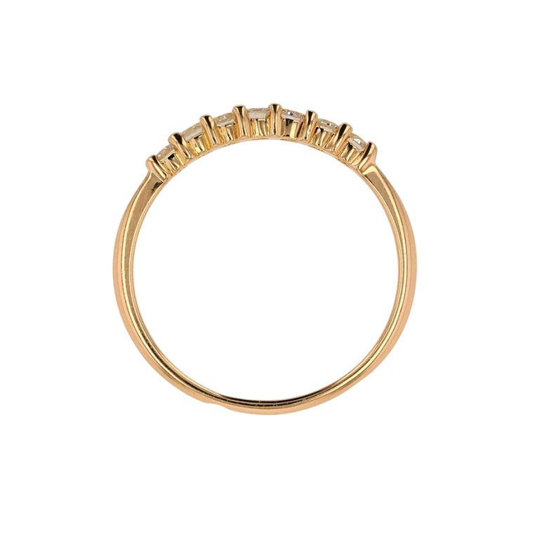 0.28-carat diamond wedding...