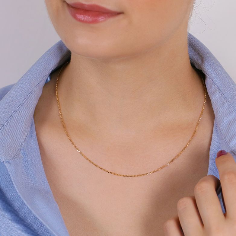 2.80g yellow gold chain...
