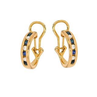 Earrings with 0.32 carats...