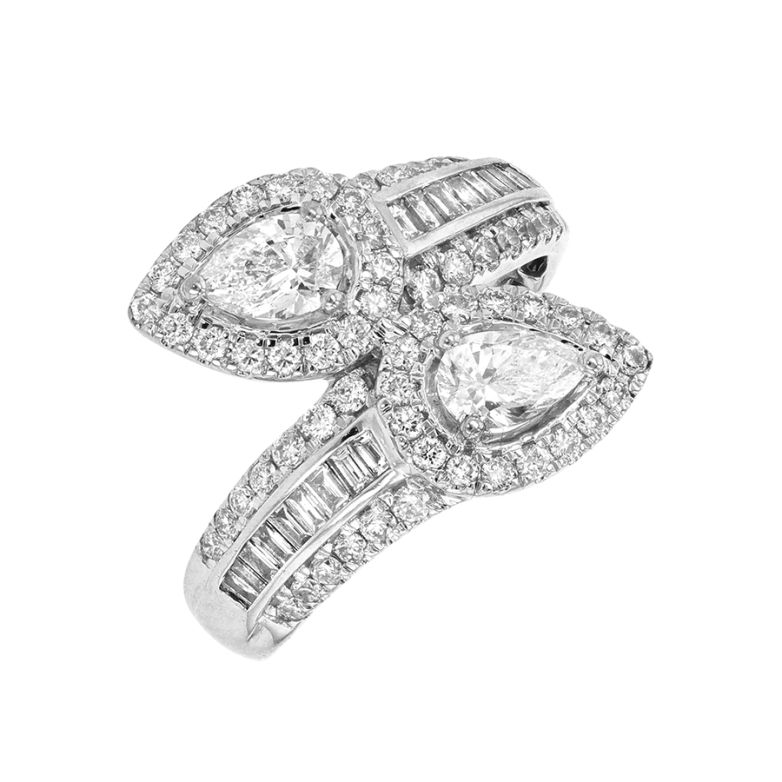 2.46-carat diamond ring in...
