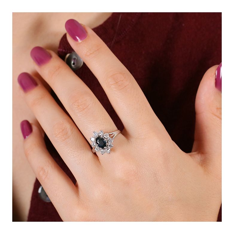 1.18-carat sapphire daisy...