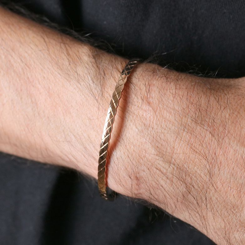 CHANEL Coco Crush Rose Gold...