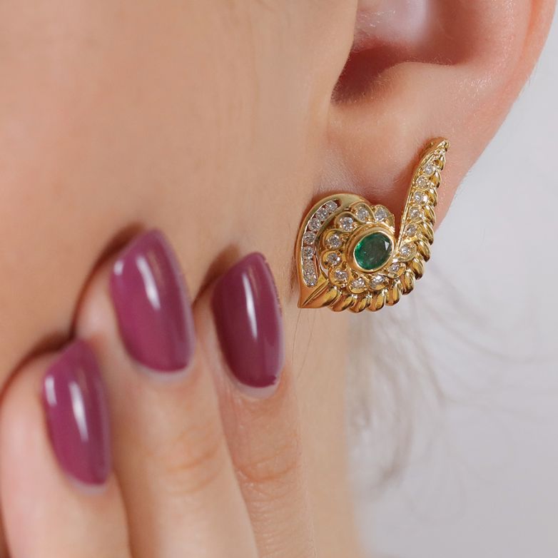 Vintage clip-on earrings...