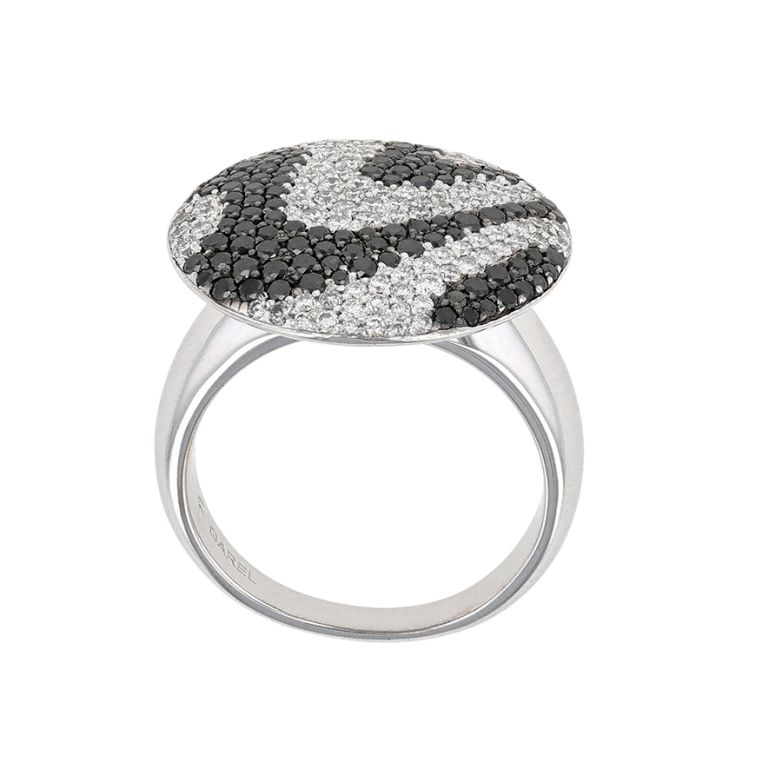 Black & White Diamond Ring,...