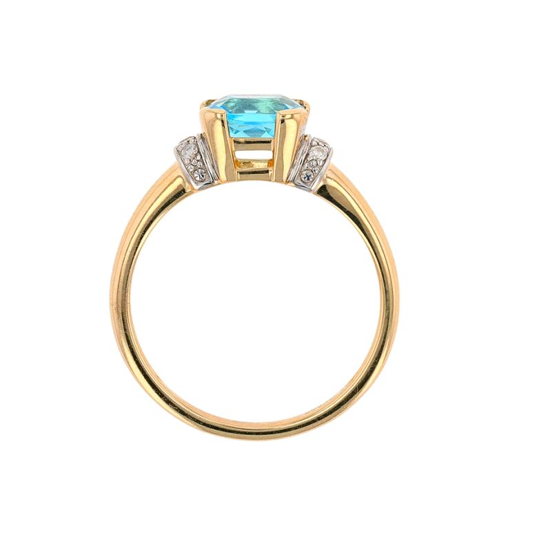 1.61-carat topaz ring with...