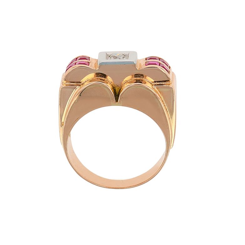 Vintage ring with a...