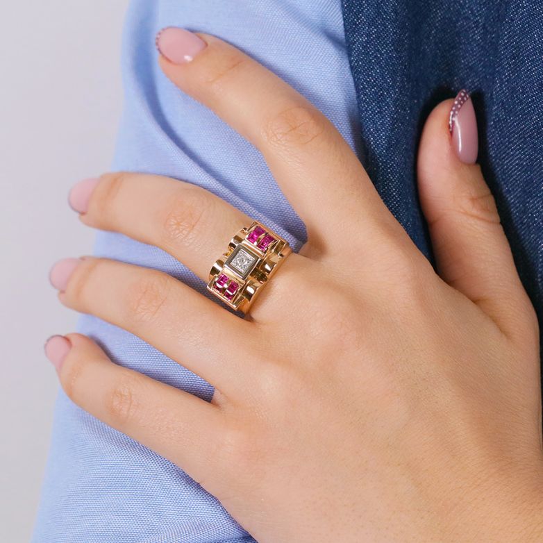 Vintage ring with a...