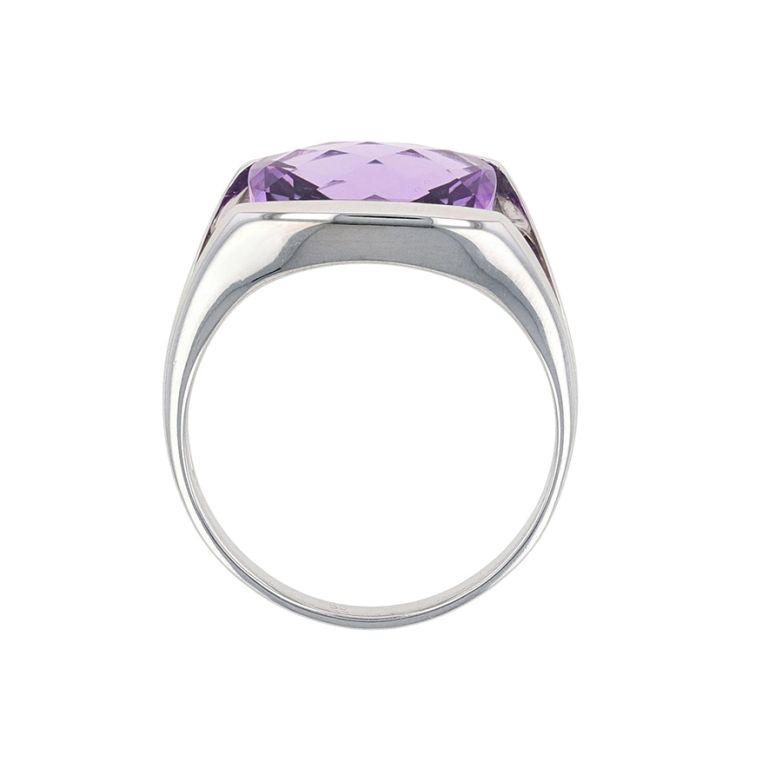 4.80-carat amethyst ring in...